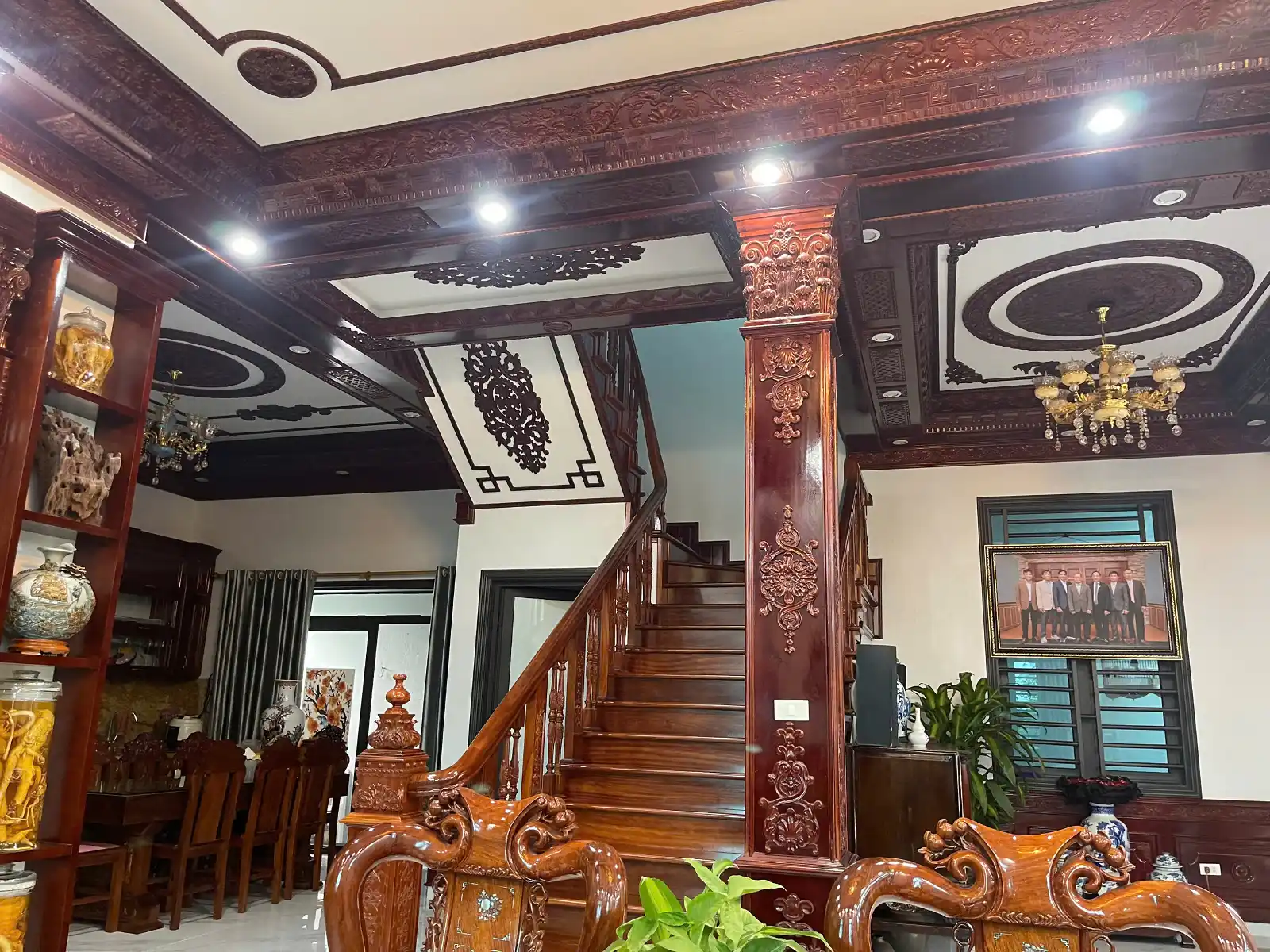 Minolux Satin Pro – Sơn Bán Bóng Nội Thất Cao Cấp